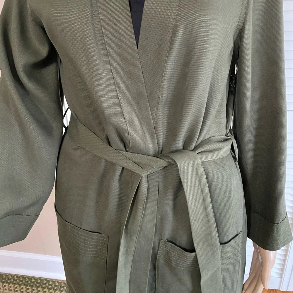 Forever 21 Casual Jacket‎ SZ SM NWT